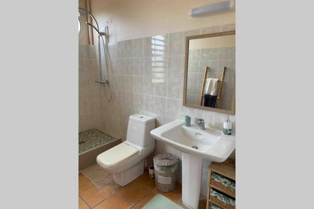 Villa Maxim Vue Sur Mer Fond Boucher Martinica